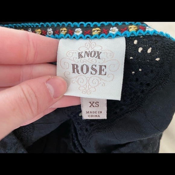 𝅺KNOX Rose Women’s Black Blouse‎ Size XS - Picture 2 of 4